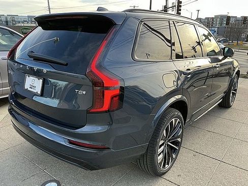 New 2026 Volvo XC90 T8 Ultra w/ Protection Package image 6