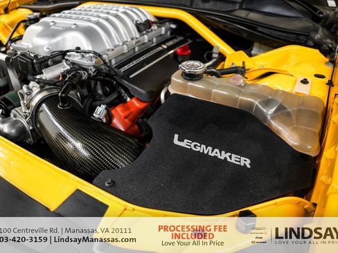 Used 2018 Dodge Challenger SRT Hellcat RWD image 38