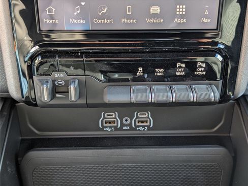 New 2026 RAM 3500 Big Horn image 20