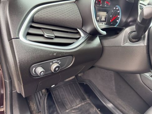 Used 2020 Chevrolet Malibu LT image 14