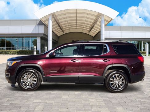 Used 2017 GMC Acadia SLT image 3