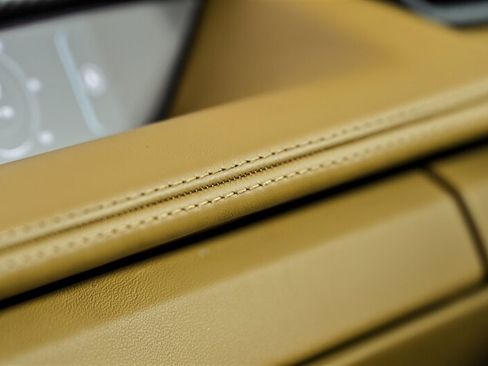 Used 2024 Lamborghini Revuelto AWD/4WD image 76