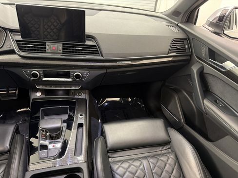 Certified 2023 Audi SQ5 Premium Plus w/ Premium Plus Package AWD/4WD image 32