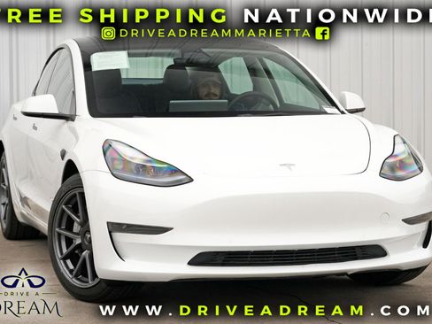 Used 2022 Tesla Model 3 image 2