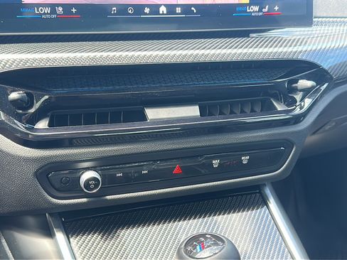 Used 2025 BMW M3 w/ Executive Package RWD image 38