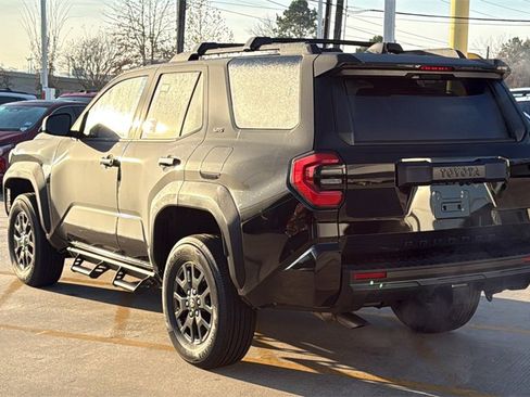 New 2026 Toyota 4Runner SR5 image 3