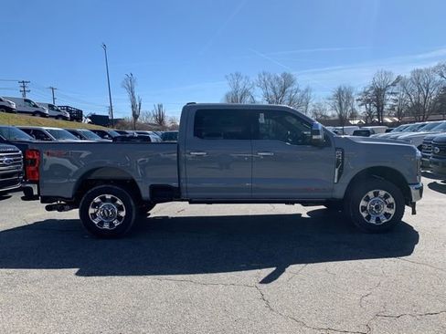 New 2026 Ford F350 Lariat w/ Lariat Ultimate Package AWD/4WD image 11