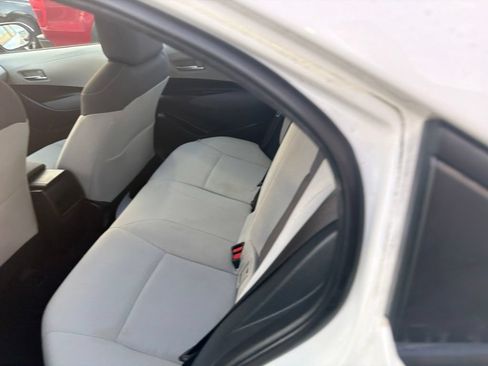 Used 2020 Toyota Corolla LE FWD image 8