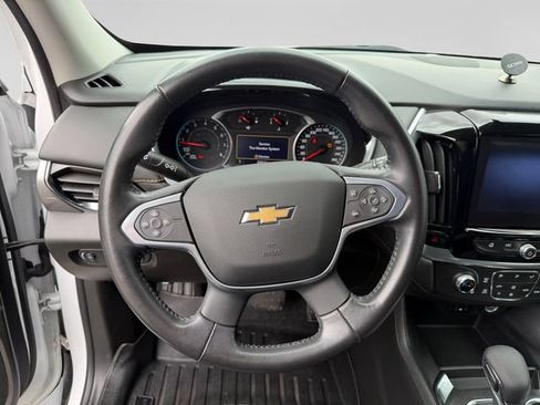 Used 2021 Chevrolet Traverse LT AWD/4WD image 13