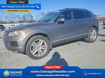 Used 2014 Volkswagen Touareg VR6