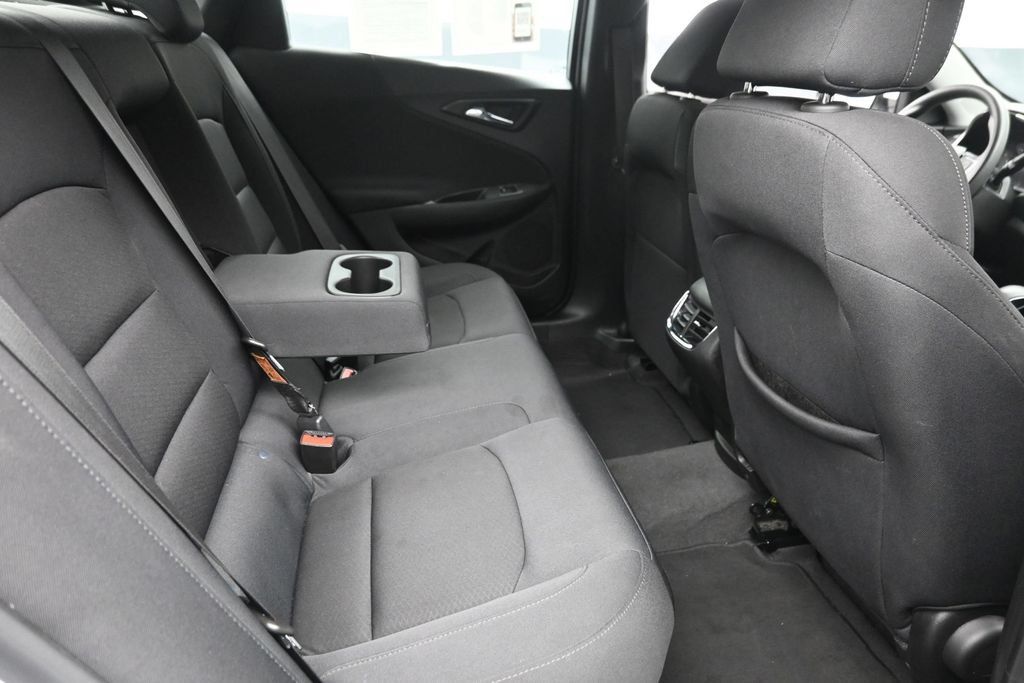 Used 2024 Chevrolet Malibu LT FWD image 10