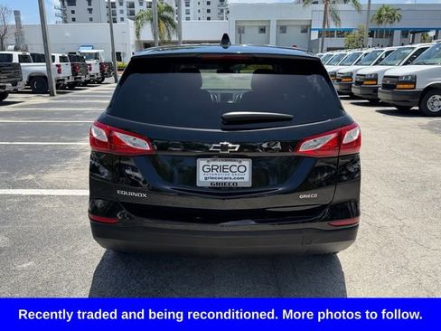 Used 2021 Chevrolet Equinox LS w/ LS Convenience Package FWD image 6