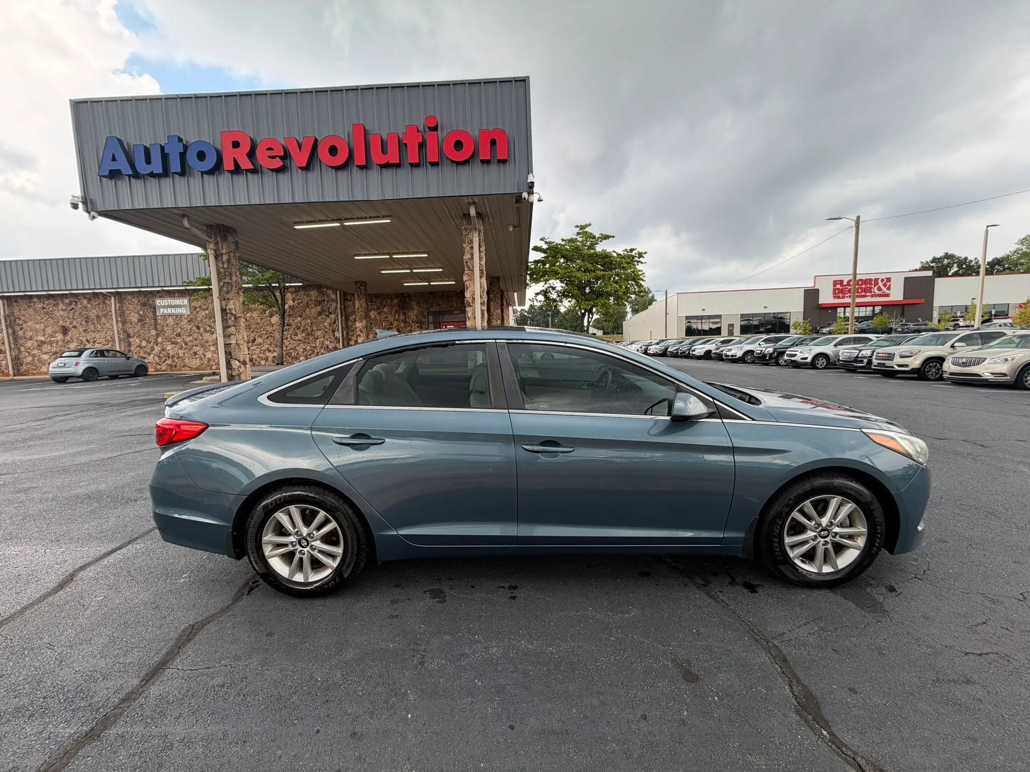 Used 2016 Hyundai Sonata SE FWD image 8