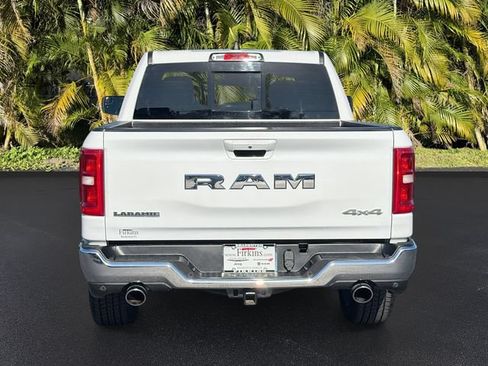 Used 2025 RAM 1500 Laramie AWD/4WD image 7
