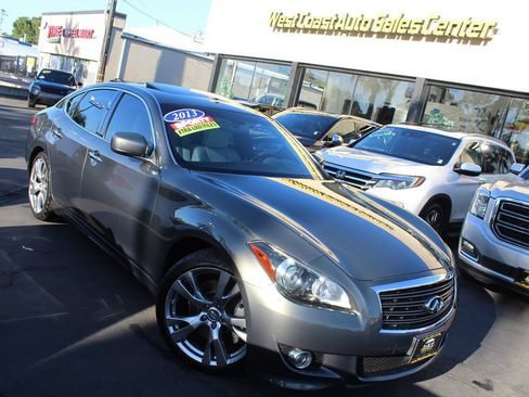 Used 2013 INFINITI M37 w/ Premium Pkg RWD image 36