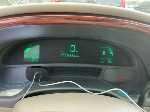 Used 2002 Cadillac De Ville w/ Comfort/Convenience Pkg FWD image 15