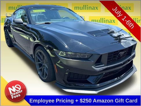 New 2026 Ford Mustang Dark Horse w/ Dark Horse Handlin Package RWD image 1