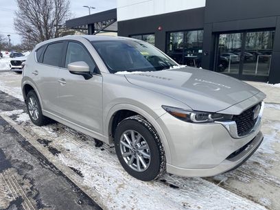 New 2025 MAZDA CX-5 AWD 2.5 S w/ Select Package