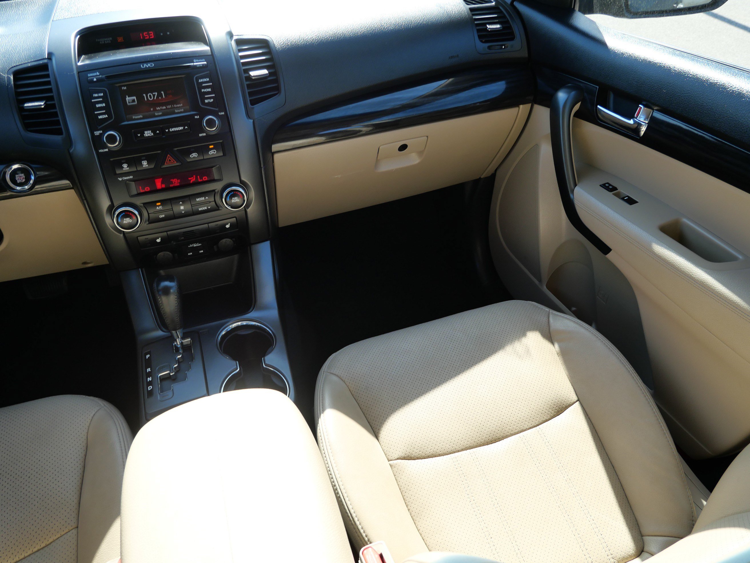 Used 2013 Kia Sorento EX AWD/4WD image 11