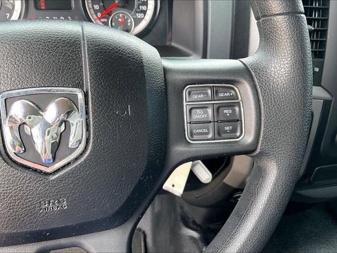 Used 2018 RAM 1500 Tradesman RWD image 24
