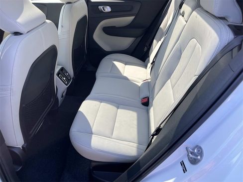 New 2026 Volvo XC40 B5 Plus w/ Protection Package Premier image 18