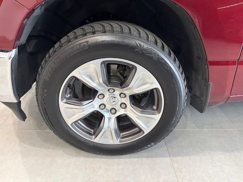 Used 2024 RAM 1500 Laramie AWD/4WD image 13