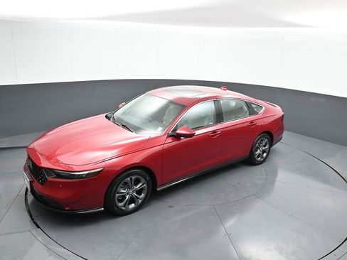 Certified 2024 Honda Accord EX-L image 33