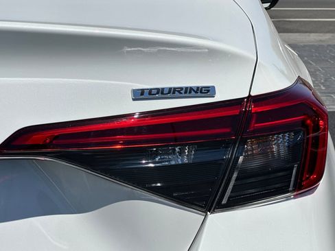 Certified 2024 Honda Civic Touring image 12