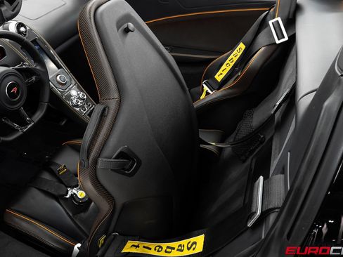 Used 2013 McLaren MP4-12C Spider RWD image 45