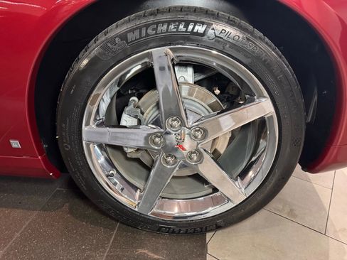 Used 2007 Chevrolet Corvette Convertible w/ Preferred Equipment Group image 39