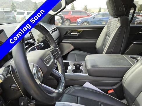 Used 2025 GMC Sierra EV Denali AWD/4WD image 13