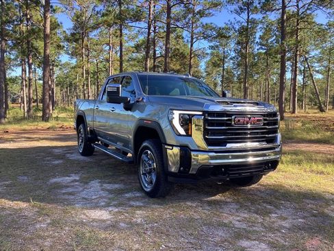 New 2025 GMC Sierra 2500 SLT w/ SLT Premium Package image 3