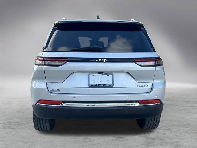 Certified 2025 Jeep Grand Cherokee Limited RWD image 6