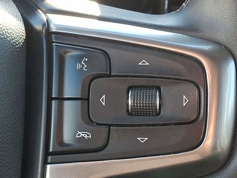 Used 2023 Chevrolet Silverado 1500 LT image 21