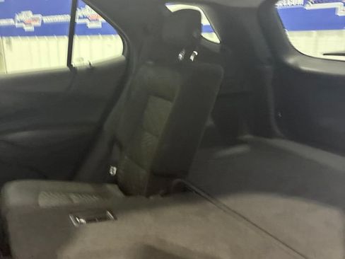 Used 2018 Chevrolet Equinox LT FWD image 34