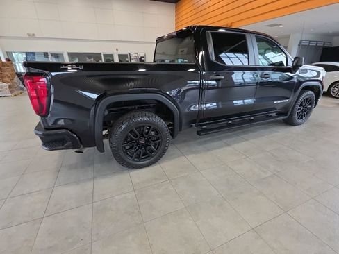 Used 2021 GMC Sierra 1500 4x4 Crew Cab w/ Sierra Value Package image 7