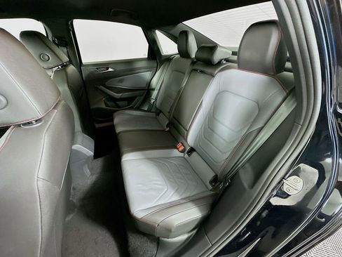 Used 2025 Volkswagen Jetta GLI Autobahn image 24