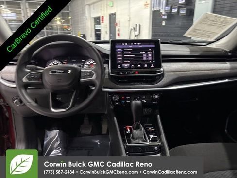 Used 2022 Jeep Compass Sport image 27