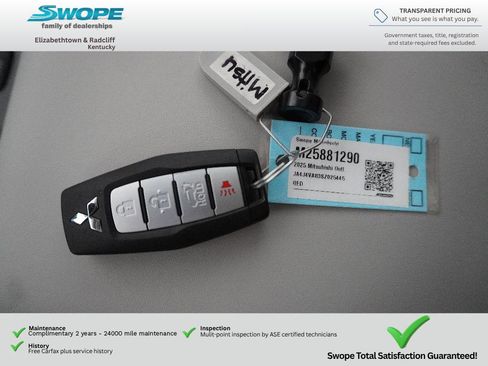 Used 2025 Mitsubishi Outlander SE AWD/4WD image 29
