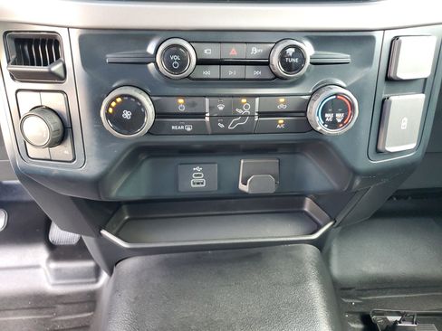 Used 2025 Ford F150 XL w/ Equipment Group 103A High image 19