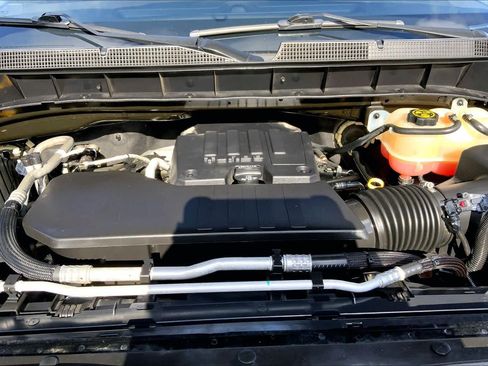 Certified 2021 Chevrolet Silverado 1500 Custom RWD image 31