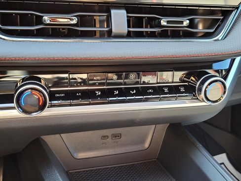 Used 2026 Chevrolet Equinox RS w/ LPO, Floor Liner Package image 25