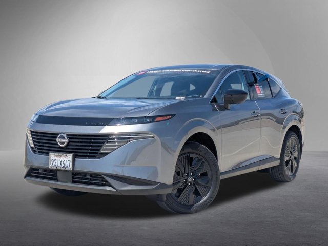 Certified 2025 Nissan Murano SV FWD image 1