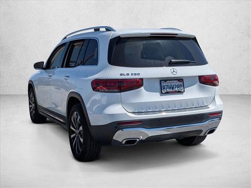 Used 2022 Mercedes-Benz GLB 250 image 7