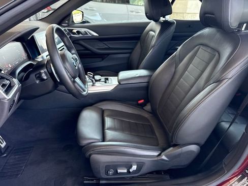 Used 2023 BMW 430i xDrive Convertible w/ M Sport Package image 9