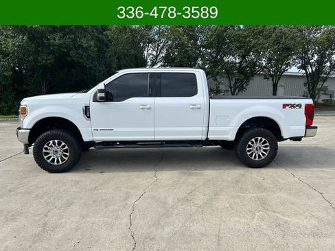 Used 2022 Ford F250 Lariat w/ Lariat Value Package AWD/4WD image 2