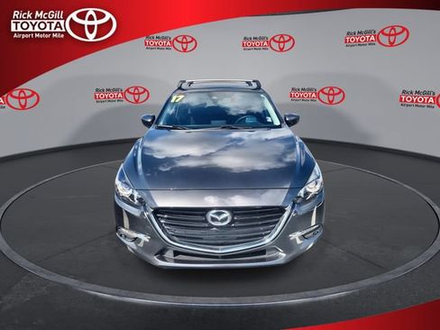 Used 2017 MAZDA MAZDA3 Grand Touring FWD image 3