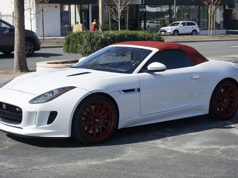 Used 2017 Jaguar F-TYPE S image 21