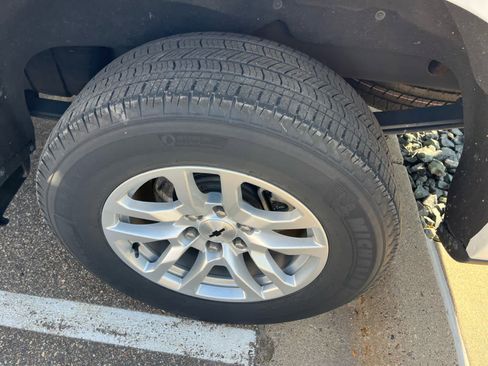 Used 2019 Chevrolet Silverado 1500 RST w/ All-Star Edition image 6