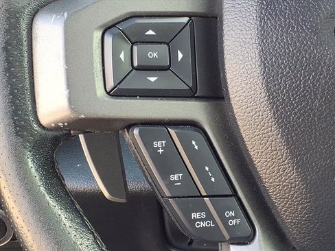 Used 2018 Ford F150 Raptor w/ Equipment Group 802A Luxury image 18